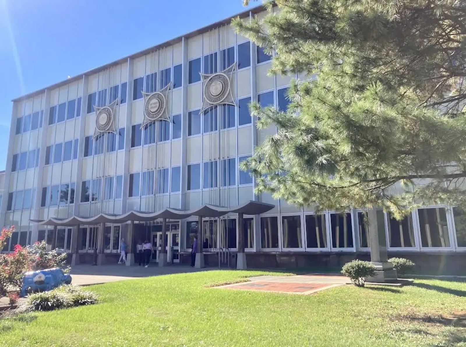 Government Building Roofing in Santa Ana, CA