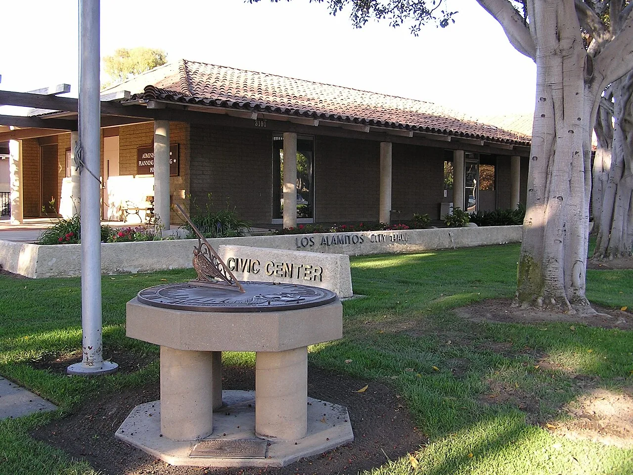 Commercial Roofing in Los Alamitos, CA