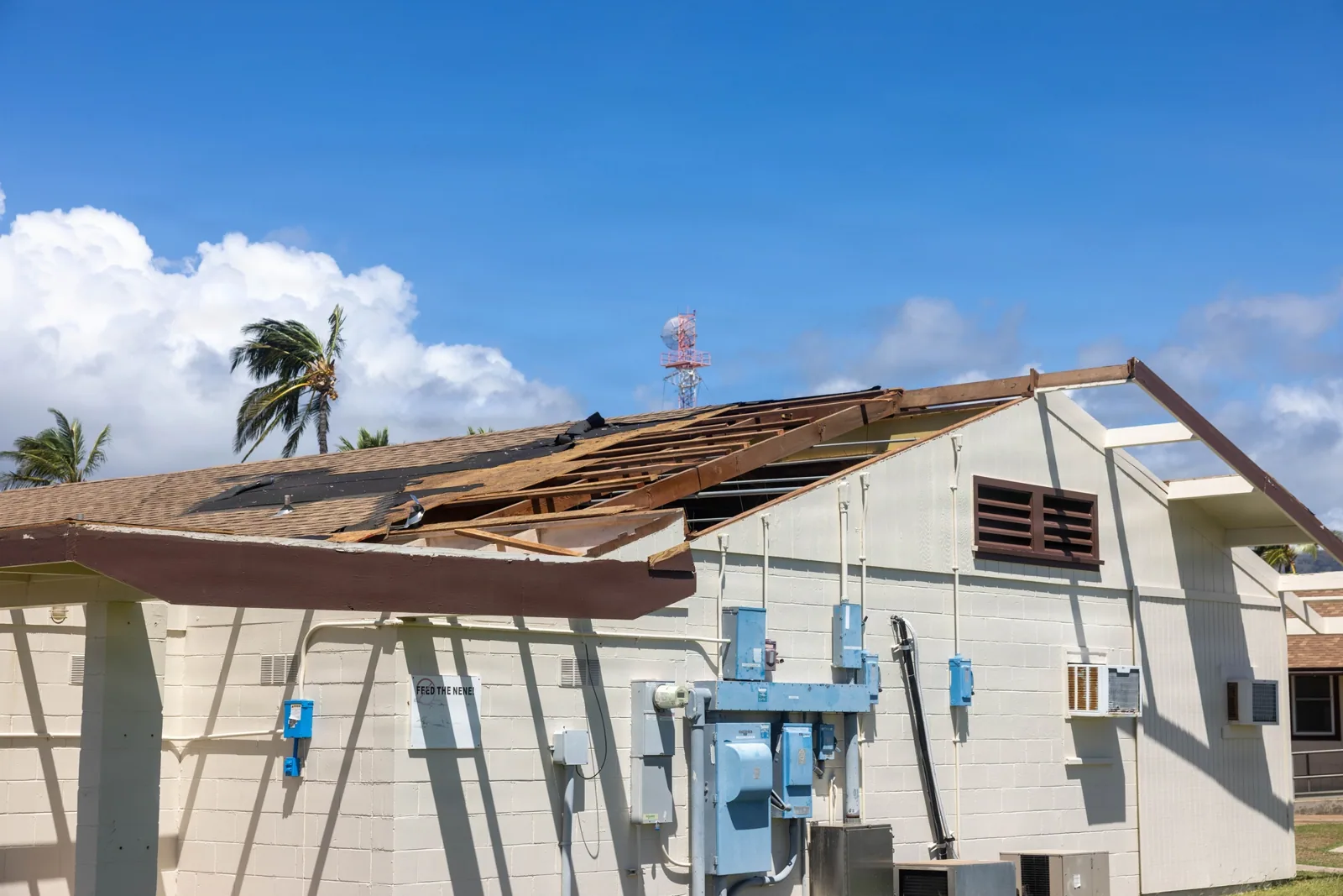Commercial Roof Insurance Claim Assistance in Santa Ana, CA Commercial Roof Insurance Claim Assistance in Santa Ana, CA